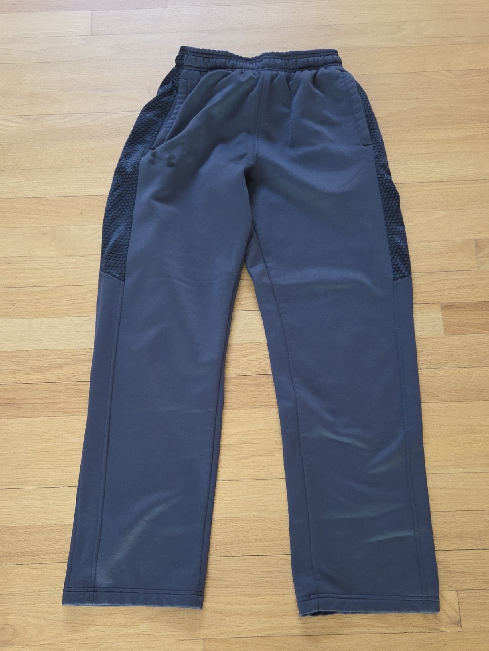 Under Armour Men's Dark Gray Athletic Joggers